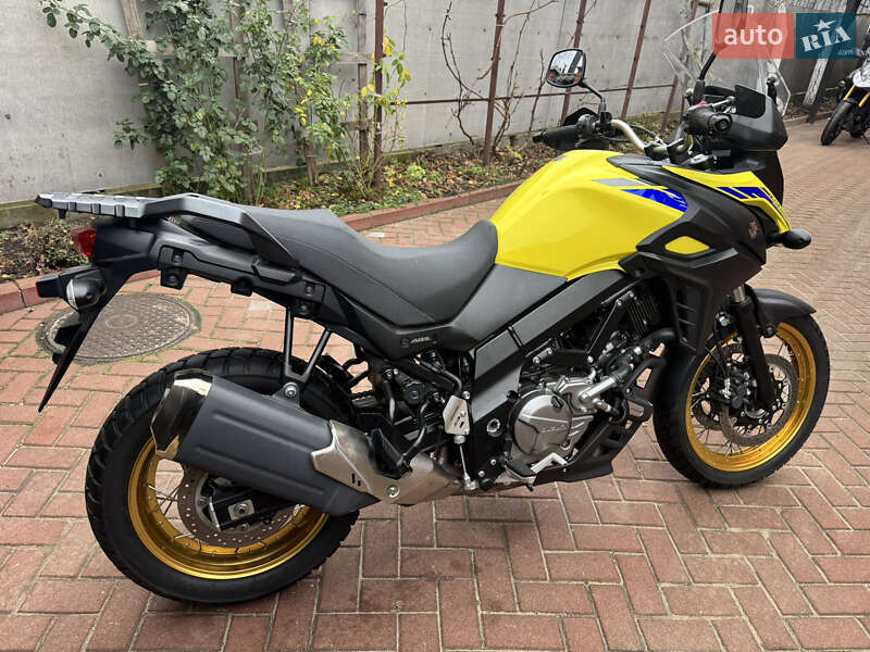 Мотоцикл Без обтекателей (Naked bike) Suzuki V-Strom 650 2022 в Сновске