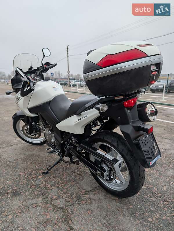 Мотоцикл Туризм Suzuki V-Strom 650 2010 в Киеве