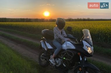Мотоцикл Спорт-туризм Suzuki V-Strom 650 2013 в Веселиновому