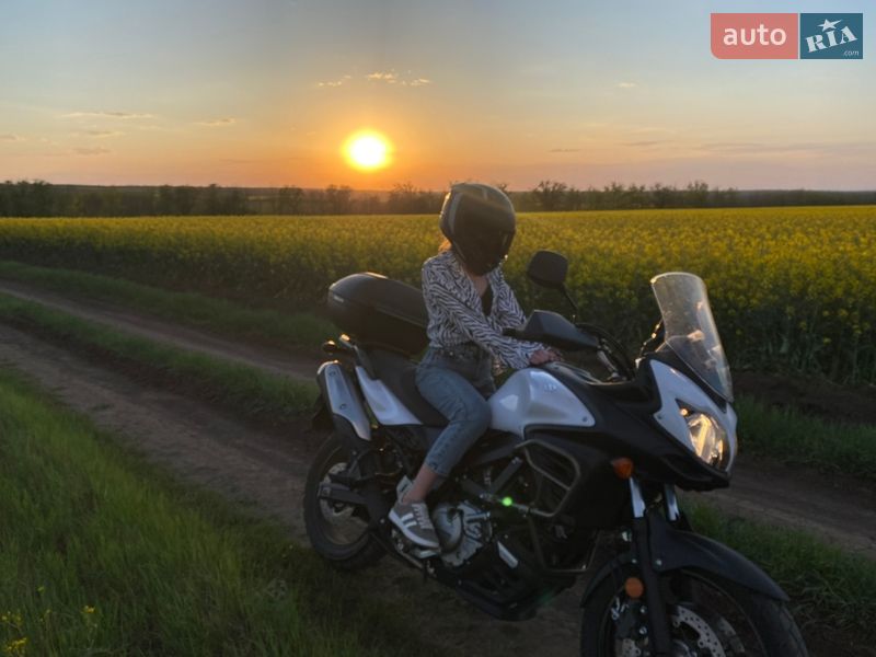 Мотоцикл Спорт-туризм Suzuki V-Strom 650 2013 в Веселинове фото Мотоцикл Спорт-туризм Suzuki V-Strom 650 2013 в Веселинове
