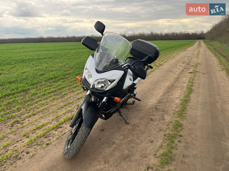 Мотоцикл Спорт-туризм Suzuki V-Strom 650 2013 в Веселинове фото 3 Мотоцикл Спорт-туризм Suzuki V-Strom 650 2013 в Веселинове
