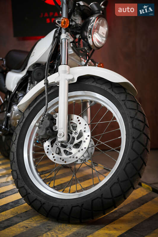 Скремблер Suzuki VanVan 200 2006 в Днепре