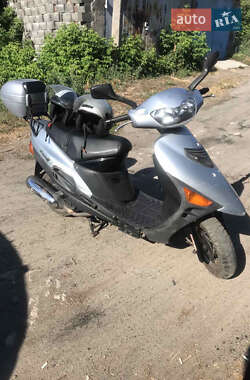 Скутер Suzuki Vecstar 125 2004 в Харкові