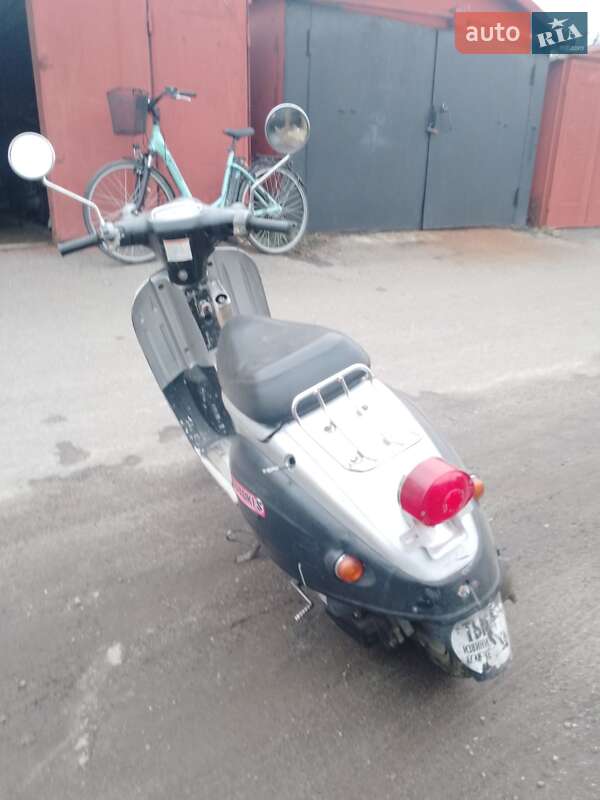 Скутер ретро Suzuki Verde 50 2005 в Львові