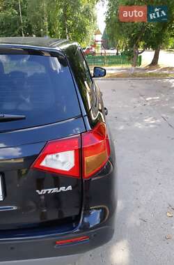 Позашляховик / Кросовер Suzuki Vitara 2017 в Сумах