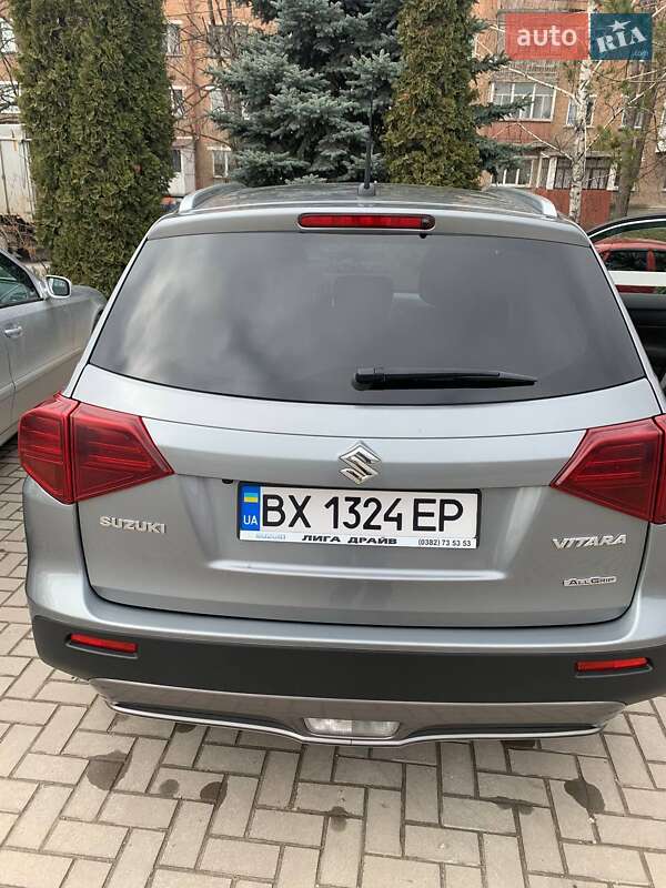 Внедорожник / Кроссовер Suzuki Vitara 2020 в Каменец-Подольском
