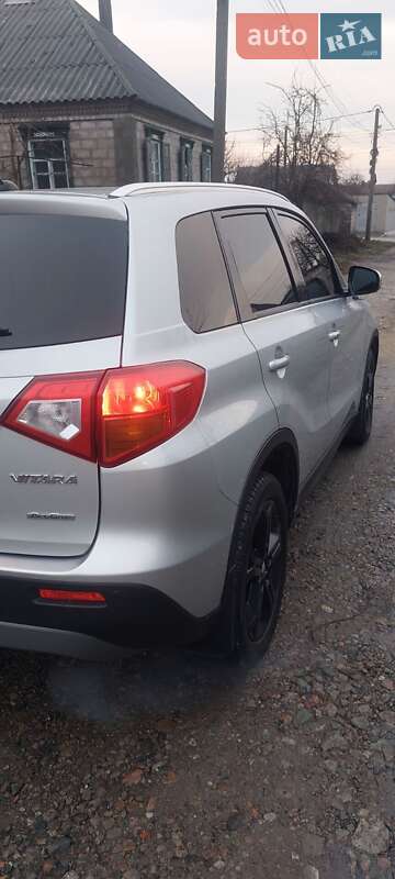 Внедорожник / Кроссовер Suzuki Vitara 2018 в Днепре