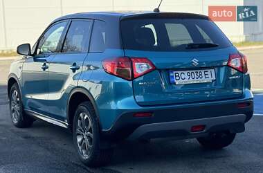 Внедорожник / Кроссовер Suzuki Vitara 2015 в Львове