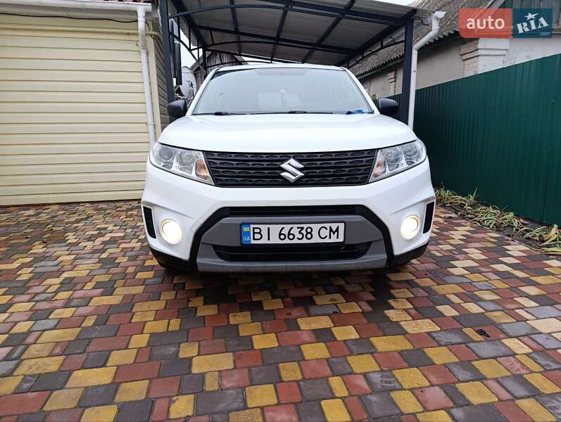 Внедорожник / Кроссовер Suzuki Vitara 2018 в 