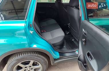 Внедорожник / Кроссовер Suzuki Vitara 2015 в 