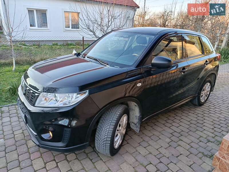 Позашляховик / Кросовер Suzuki Vitara 2021 в Рівному