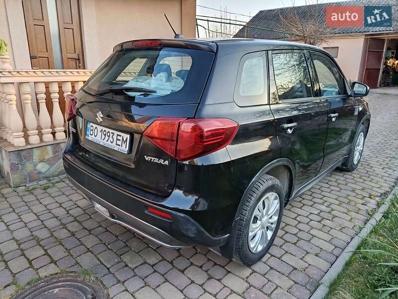 Позашляховик / Кросовер Suzuki Vitara 2021 в Рівному