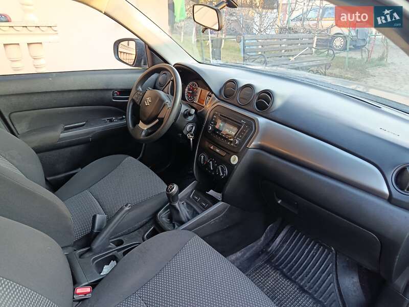 Позашляховик / Кросовер Suzuki Vitara 2021 в Рівному