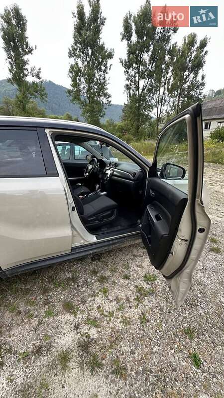 Позашляховик / Кросовер Suzuki Vitara 2019 в Києві