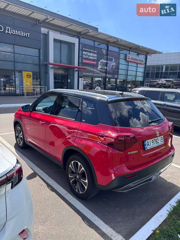 Позашляховик / Кросовер Suzuki Vitara 2019 в 
