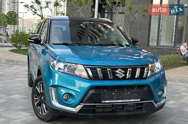 Внедорожник / Кроссовер Suzuki Vitara 2019 в 