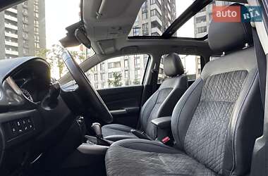 Внедорожник / Кроссовер Suzuki Vitara 2019 в 