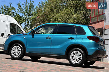 Внедорожник / Кроссовер Suzuki Vitara 2021 в 