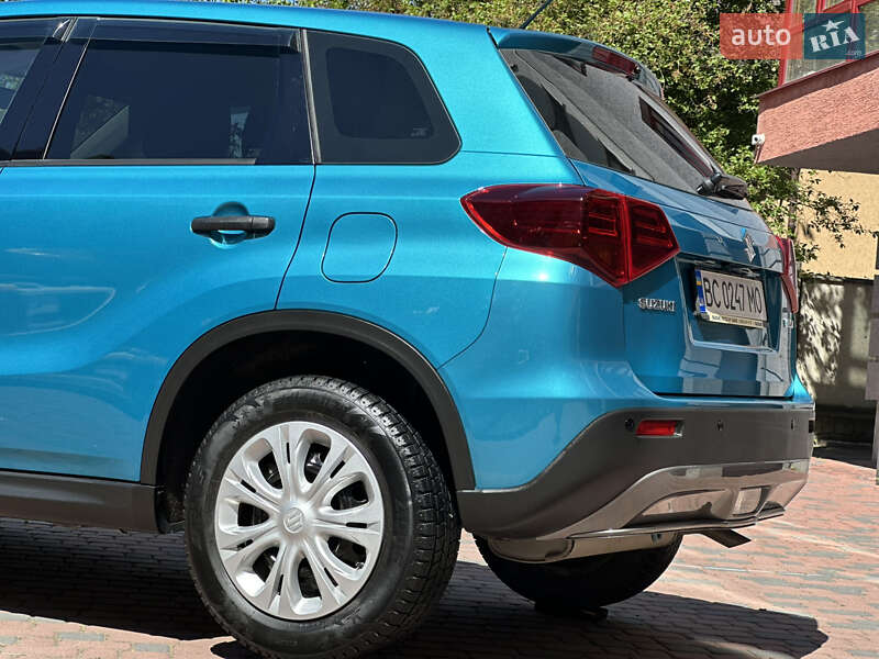 Позашляховик / Кросовер Suzuki Vitara 2021 в Івано-Франківську