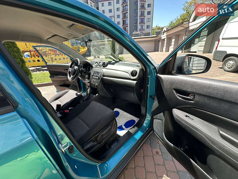 Позашляховик / Кросовер Suzuki Vitara 2021 в Івано-Франківську