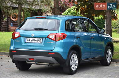 Позашляховик / Кросовер Suzuki Vitara 2017 в 