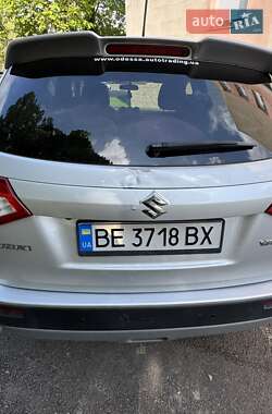 Внедорожник / Кроссовер Suzuki Vitara 2015 в 