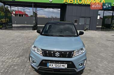 Внедорожник / Кроссовер Suzuki Vitara 2021 в 