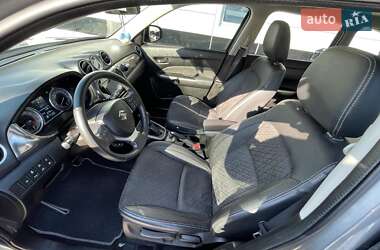 Позашляховик / Кросовер Suzuki Vitara 2020 в 