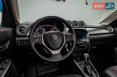 Позашляховик / Кросовер Suzuki Vitara 2019 в 