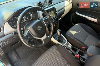 Внедорожник / Кроссовер Suzuki Vitara 2015 в 