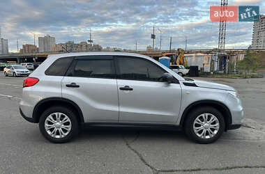 Внедорожник / Кроссовер Suzuki Vitara 2016 в 