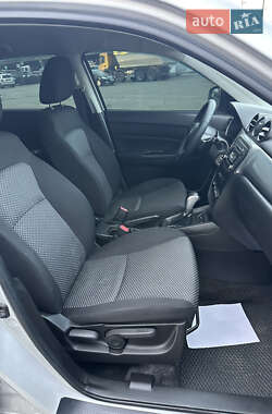 Внедорожник / Кроссовер Suzuki Vitara 2016 в 