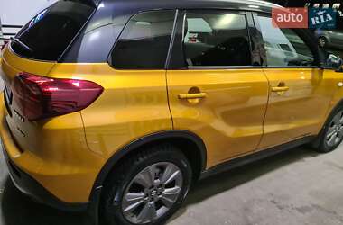Позашляховик / Кросовер Suzuki Vitara 2020 в 