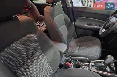Позашляховик / Кросовер Suzuki Vitara 2020 в 