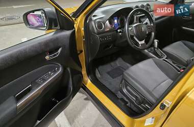 Позашляховик / Кросовер Suzuki Vitara 2020 в 