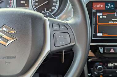 Внедорожник / Кроссовер Suzuki Vitara 2016 в 