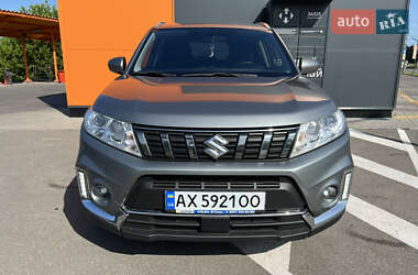 Позашляховик / Кросовер Suzuki Vitara 2020 в  фото 3 Позашляховик / Кросовер Suzuki Vitara 2020 в