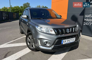 Позашляховик / Кросовер Suzuki Vitara 2020 в  фото 5 Позашляховик / Кросовер Suzuki Vitara 2020 в