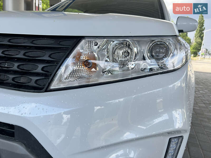 Внедорожник / Кроссовер Suzuki Vitara 2018 в Николаеве