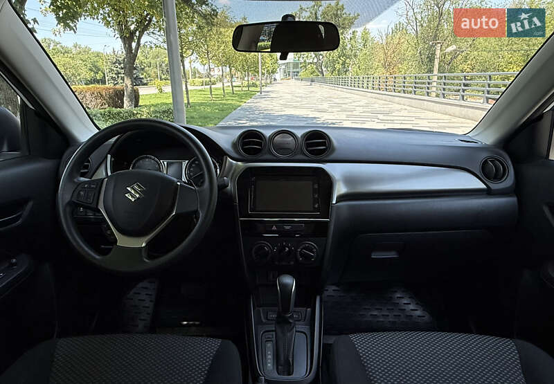Внедорожник / Кроссовер Suzuki Vitara 2023 в Днепре