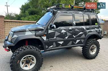 Позашляховик / Кросовер Suzuki Vitara 1992 в Чернівцях