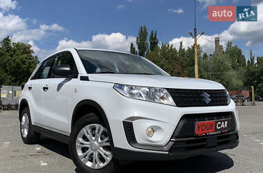 Позашляховик / Кросовер Suzuki Vitara 2021 в 