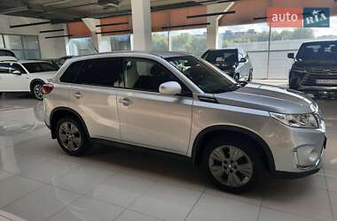 Внедорожник / Кроссовер Suzuki Vitara 2019 в Хмельницком