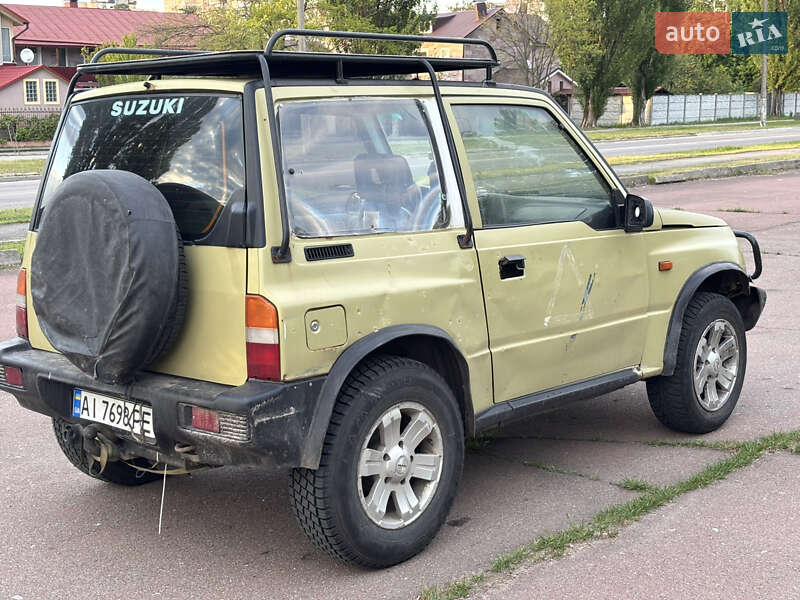 Позашляховик / Кросовер Suzuki Vitara 2002 в Славутичі
