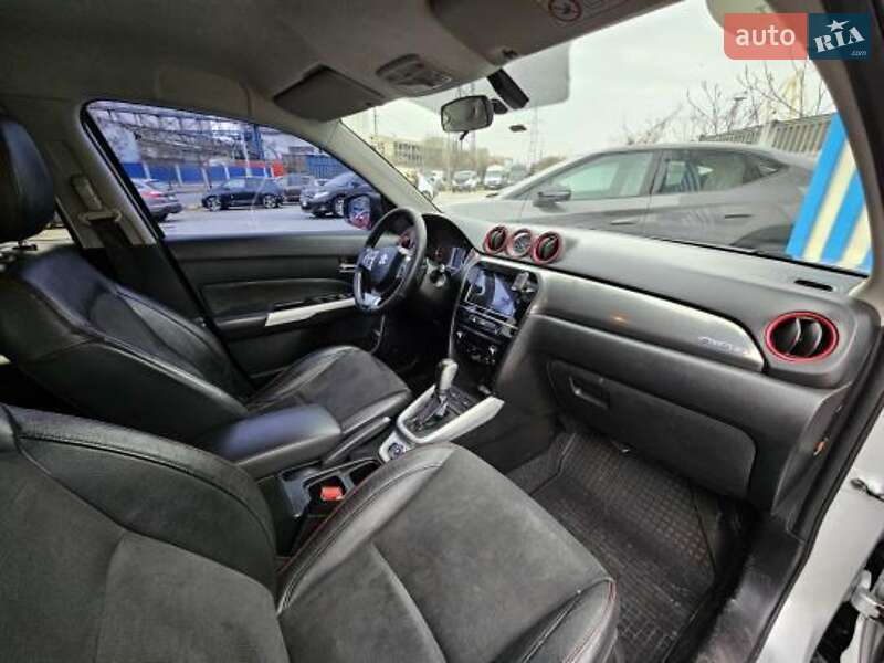 Внедорожник / Кроссовер Suzuki Vitara 2017 в Днепре