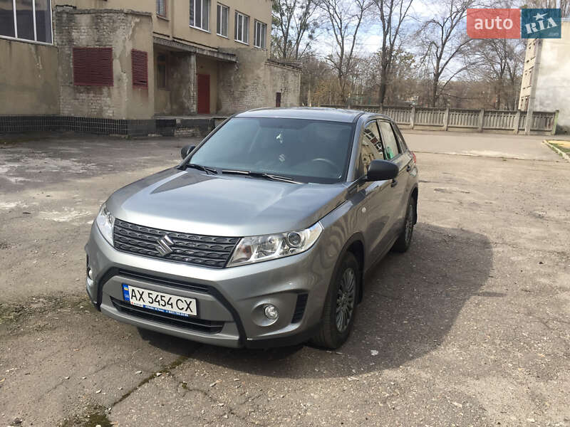 Позашляховик / Кросовер Suzuki Vitara 2017 в Харкові