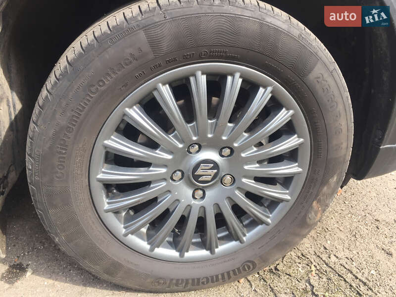 Позашляховик / Кросовер Suzuki Vitara 2017 в Харкові