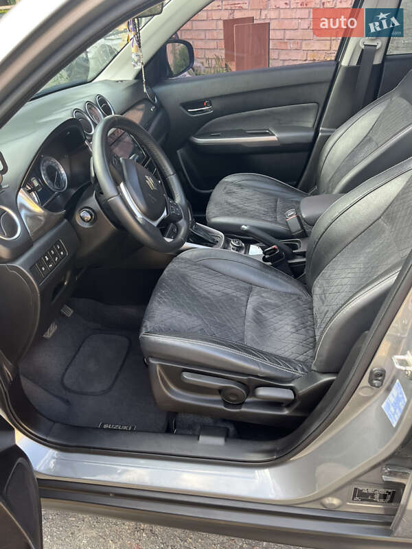 Позашляховик / Кросовер Suzuki Vitara 2019 в Києві