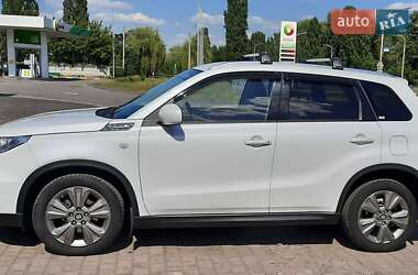 Позашляховик / Кросовер Suzuki Vitara 2019 в Дніпрі