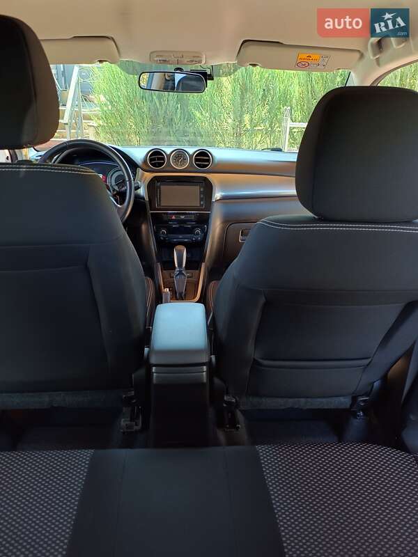 Позашляховик / Кросовер Suzuki Vitara 2020 в Дніпрі фото 9 Позашляховик / Кросовер Suzuki Vitara 2020 в Дніпрі